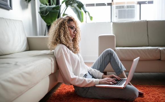 woman working on laptop