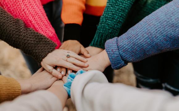 hands in a circle